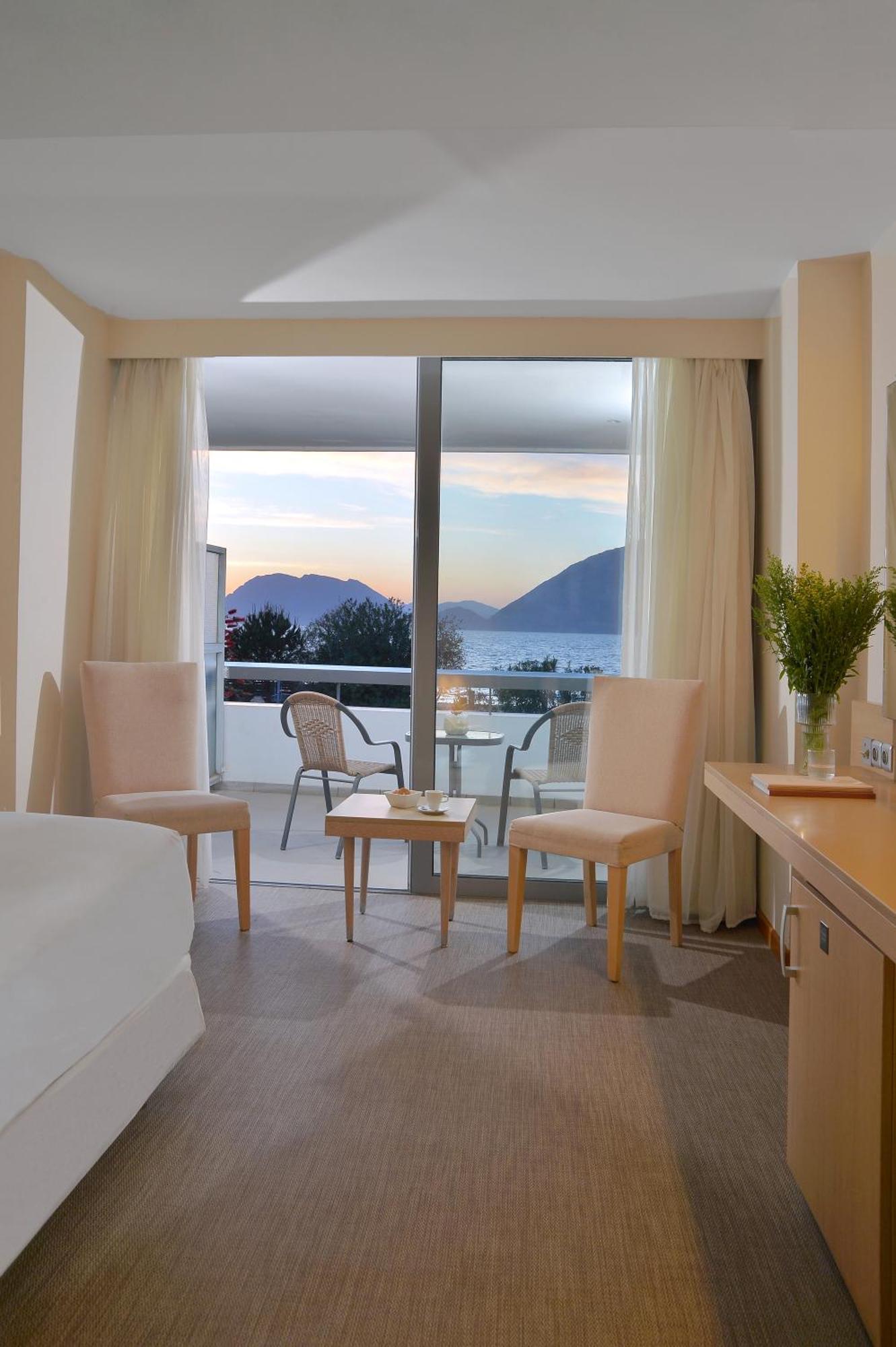 Airotel Achaia Beach Patras Exterior photo